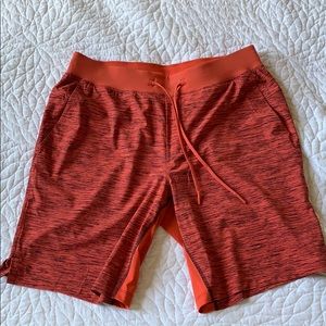 Lululemon T.H.E Short 9” Linerless